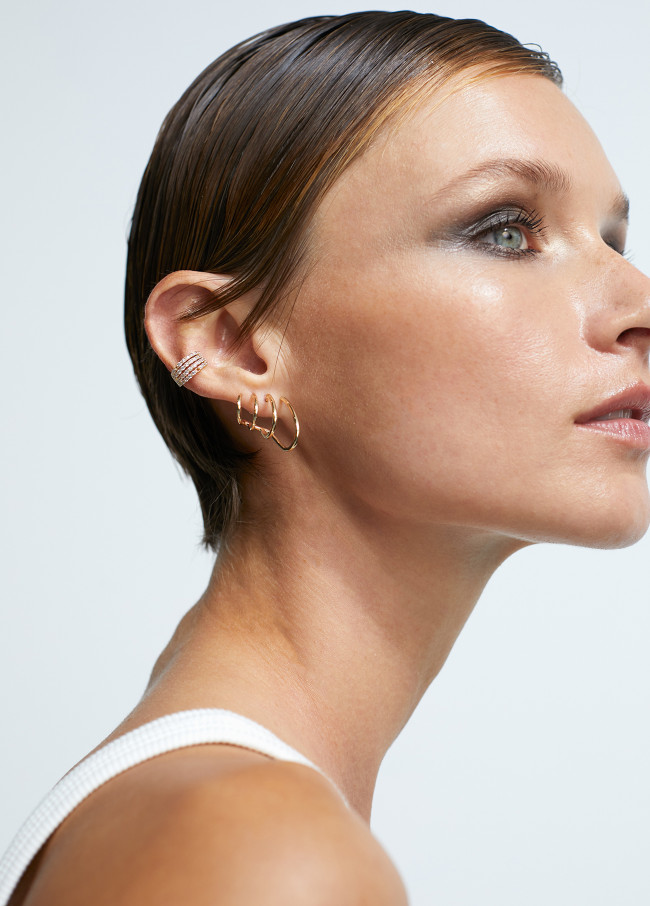 Brincos simuladores de piercings