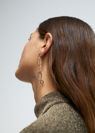 Earrings with pendants and rhinestones