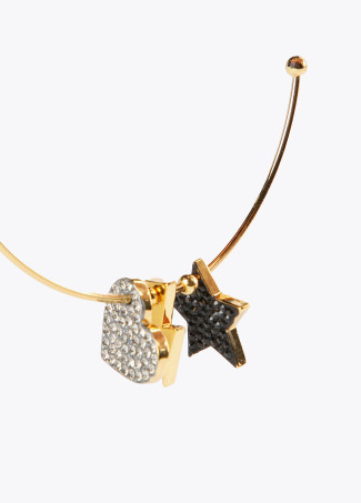 Brincos com argola e charms