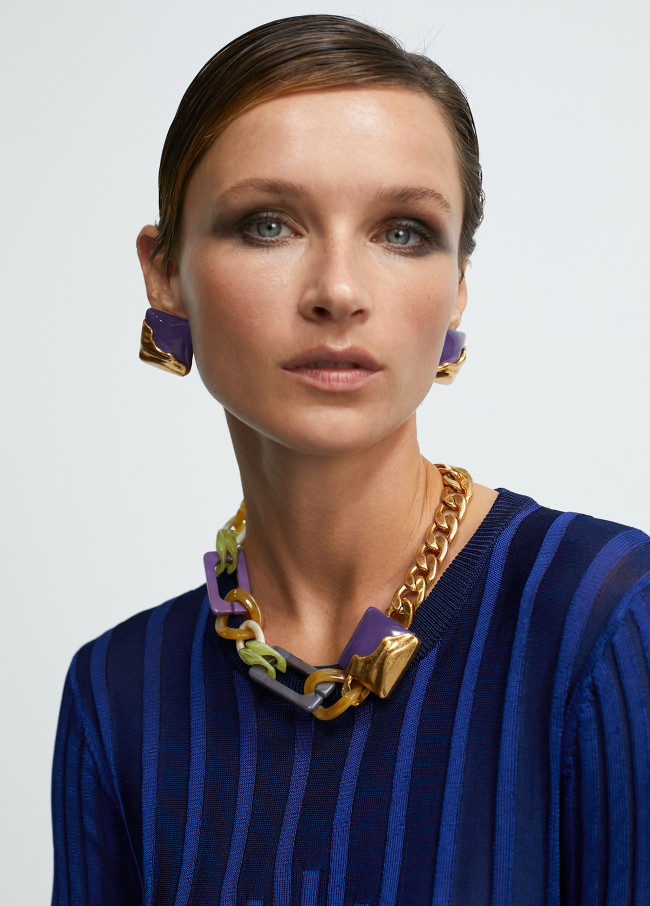 Goldfarbene Choker-Halskette mit kombinierten...