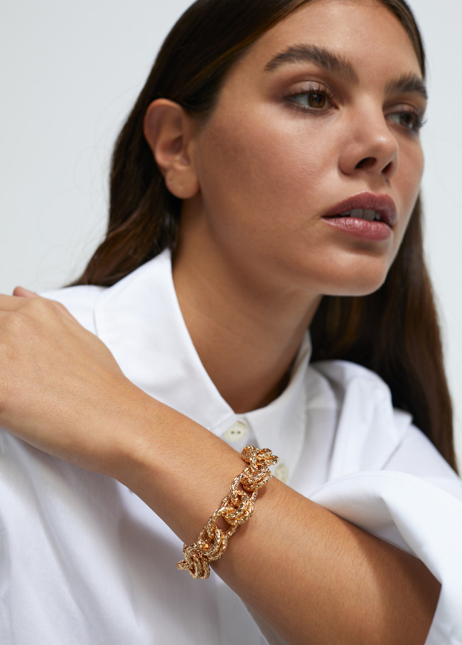 Pulseira de corrente dourada