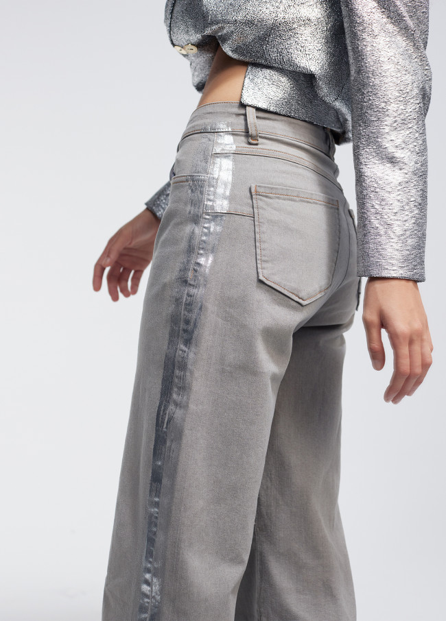 Pantalon détail lamé