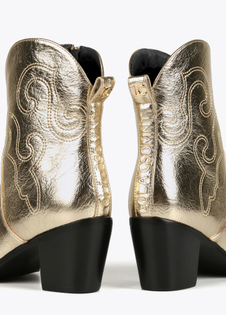 Botins de estilo cowboy