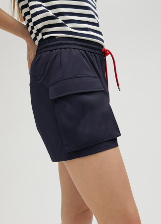 Pantaloni corti tecnici. Limited Edition