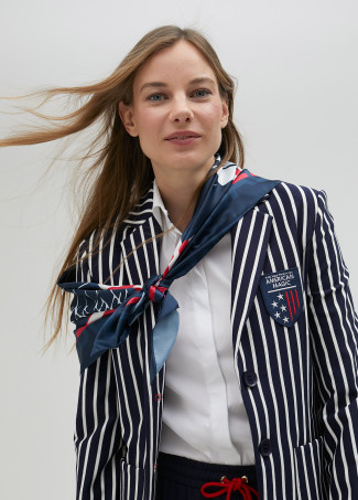 Halstuch Lola Casademunt und American Magic