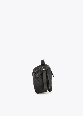 Contrast belt bag