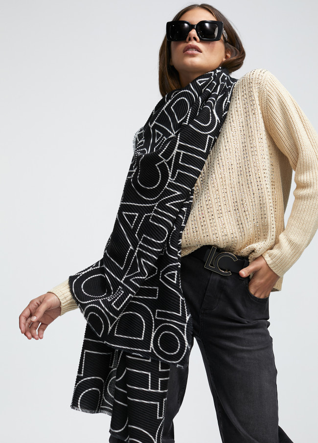 Pleated logo scarf