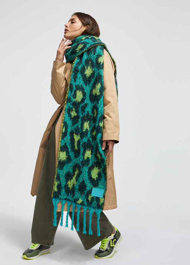 Animal print scarf with fringing