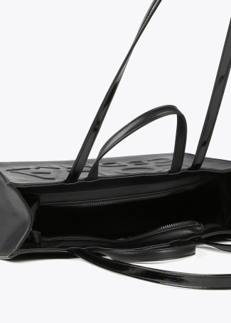 Tote bag com logótipo em relevo