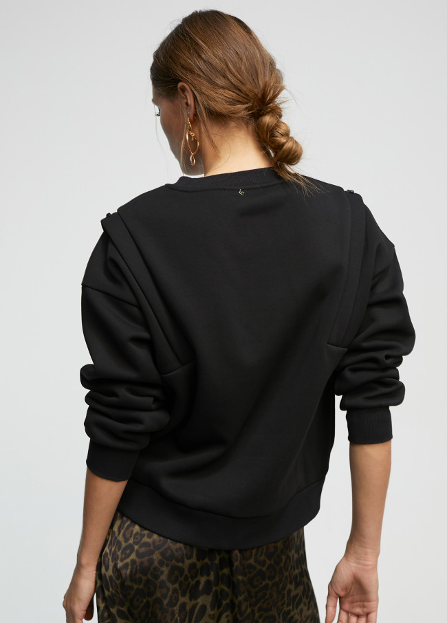 Sudadera con pedrería