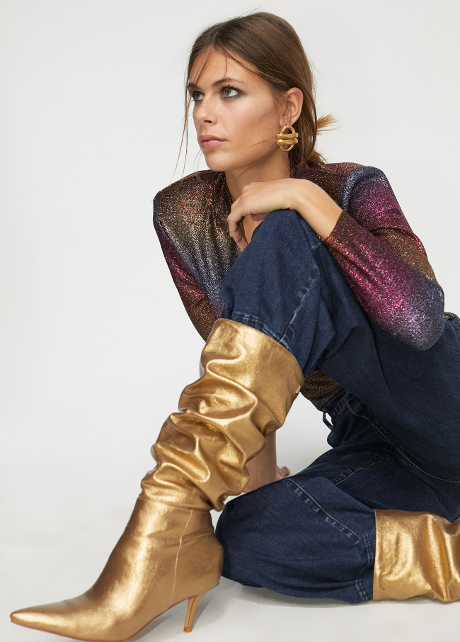 Stiefel mit gerafftem Schaft