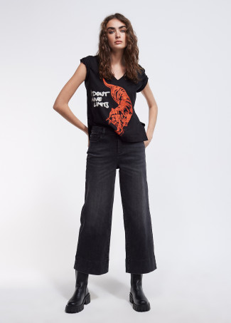 Diamanté tiger T-shirt