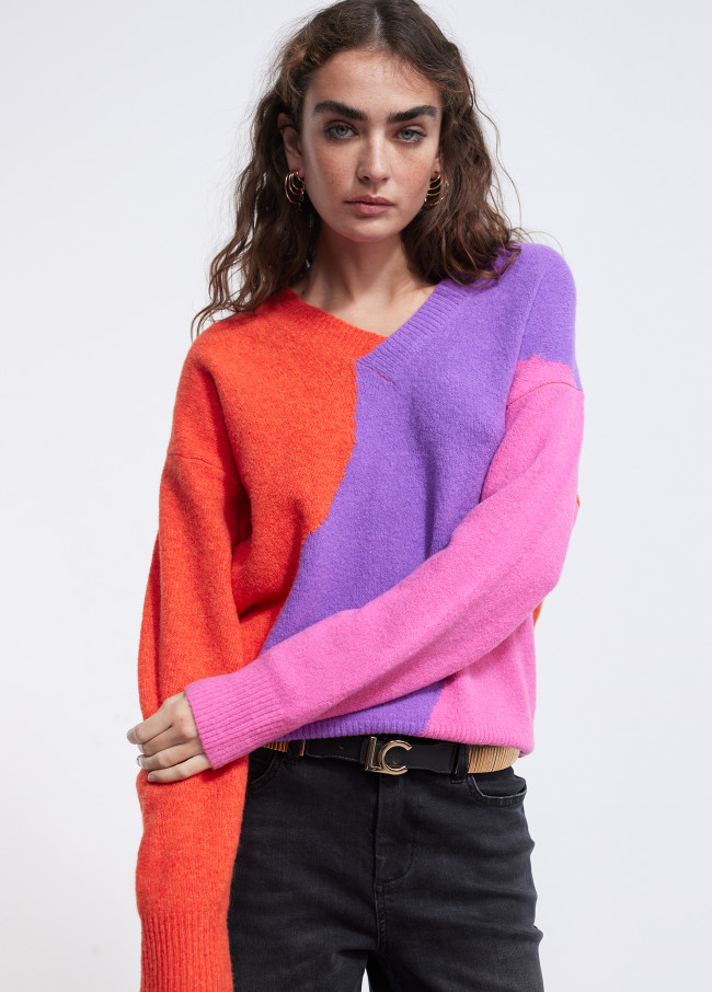 Three-tone sweater