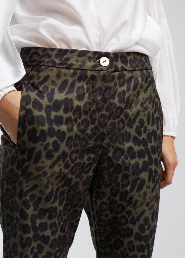 Pantaloni stampa animalier