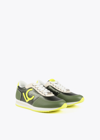 Sneaker in Grün und Limette