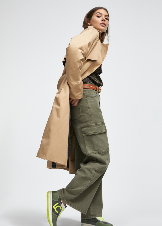 Zapatillas deportivas verdes y lima