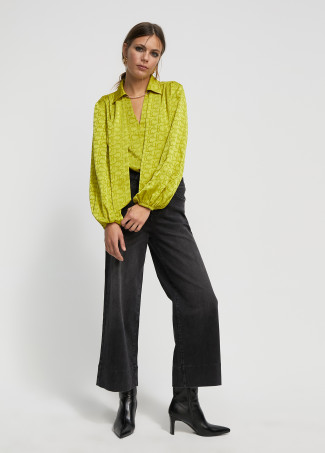 Blouse with tie detail