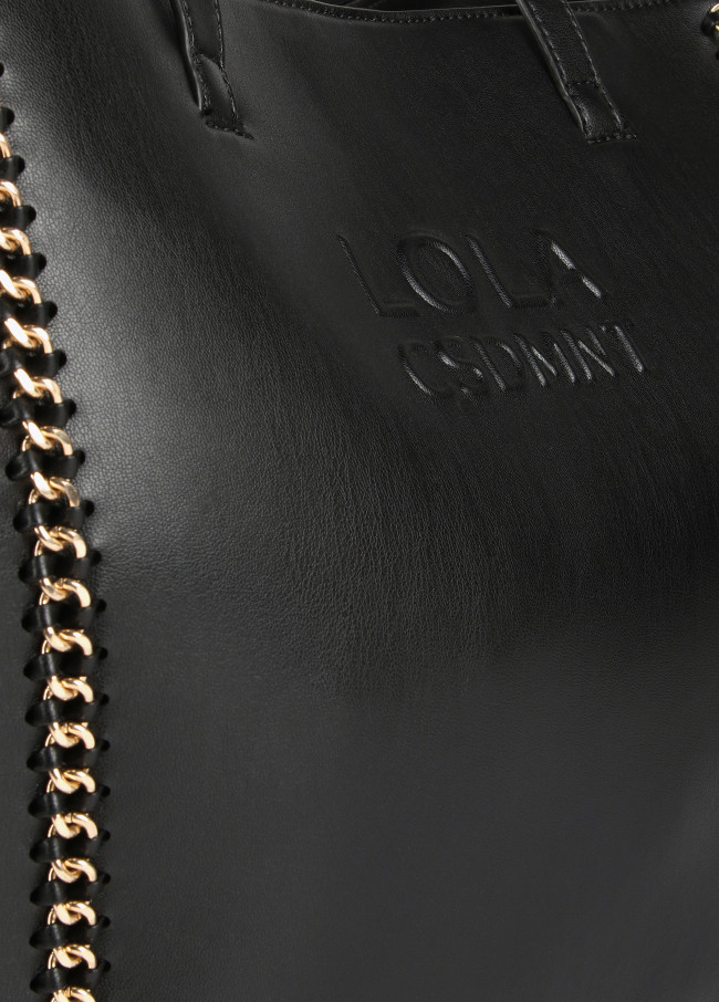 Tote bag with chains