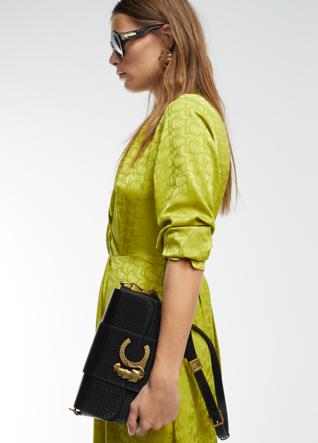 Crossbody bag with flap