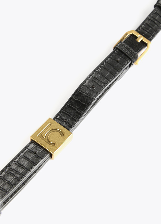 Umhängetasche mit Klappe