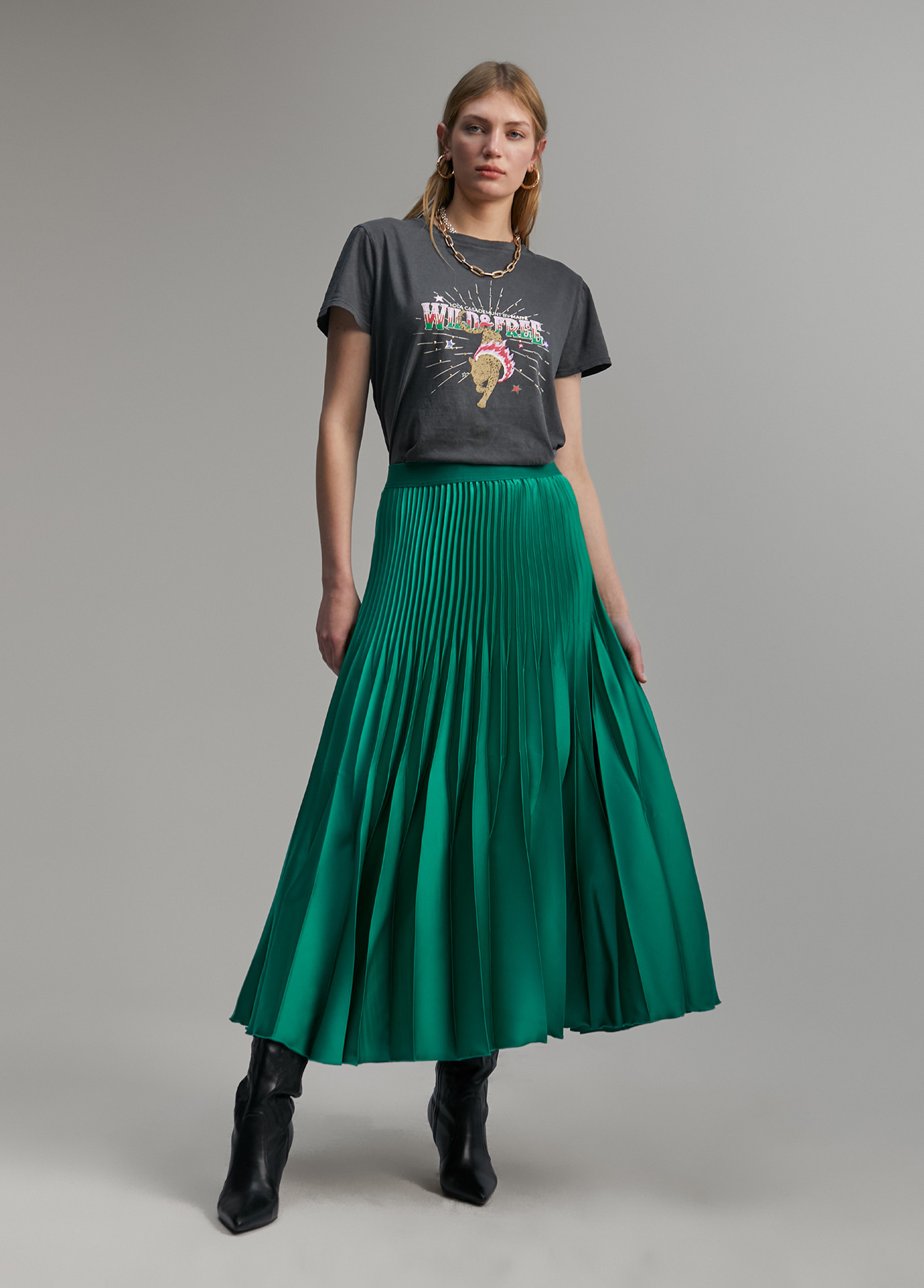 Green pleated skirt next best sale