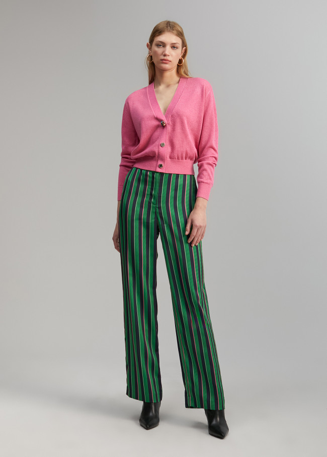 Cardigan com pormenor de botões