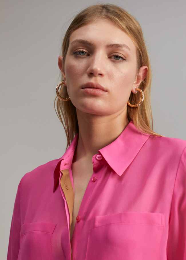 Camisa transparencia bolsillos