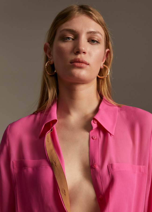 Chemise transparence poches