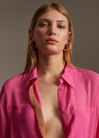 Chemise transparence poches