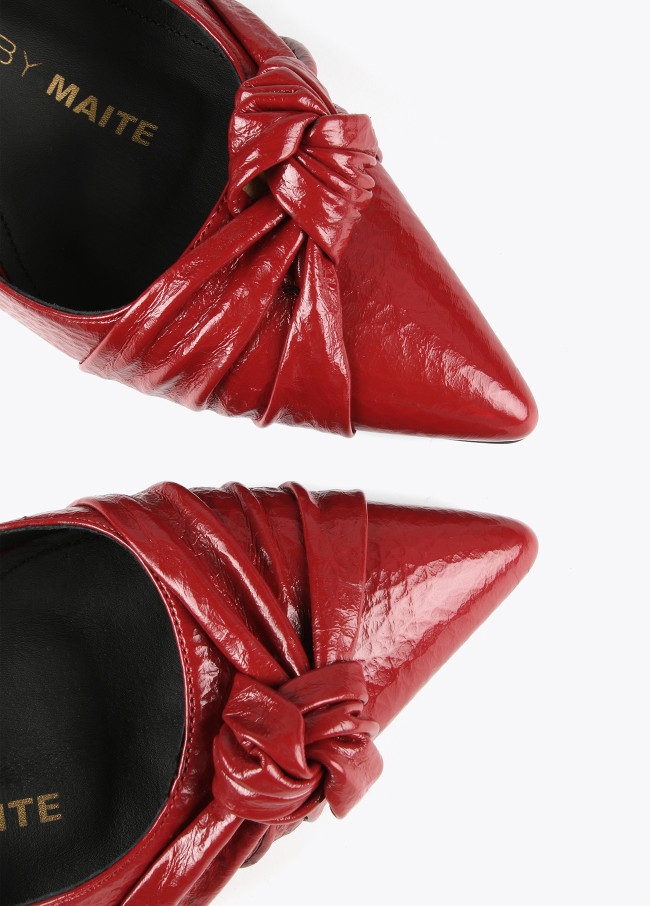 Slingback stiletto shoes