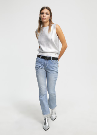 Iridescent-effect jeans