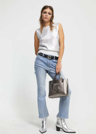 Iridescent-effect jeans