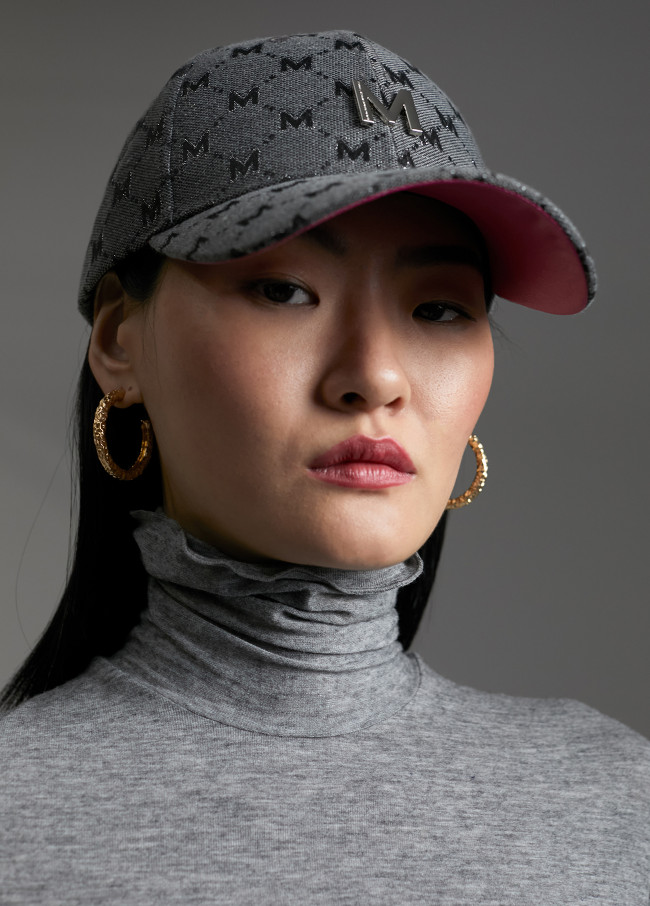 Gorra gris