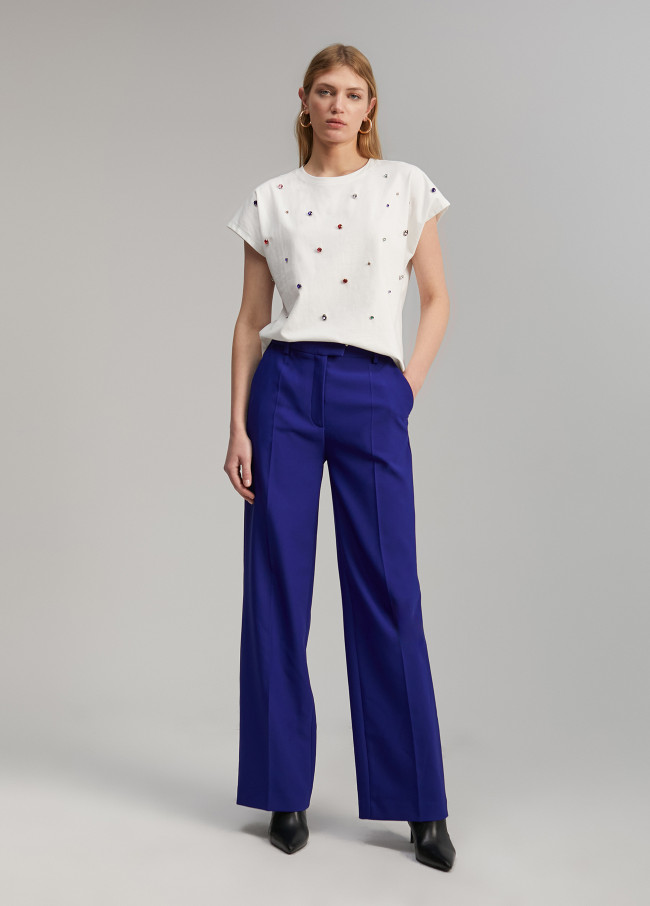 T-shirt with rhinestone detail