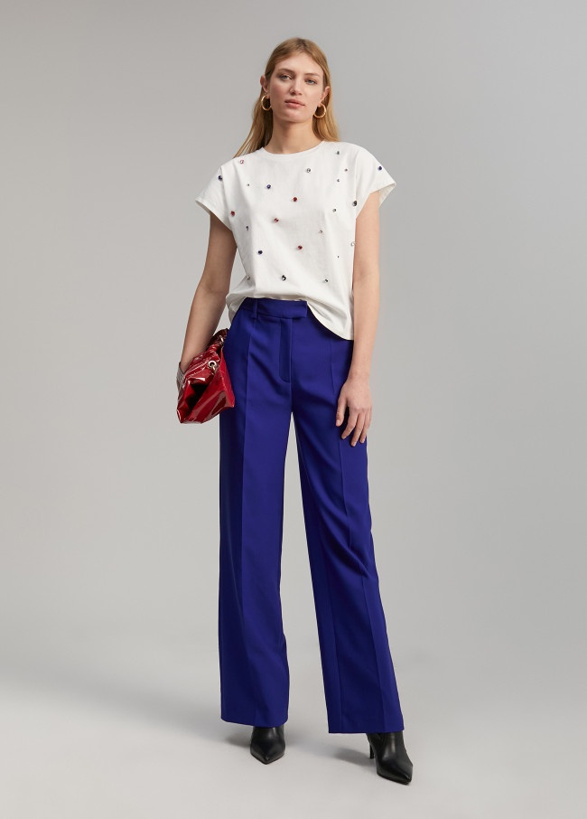 T-shirt with rhinestone detail