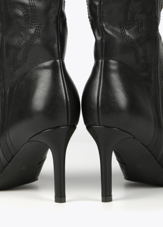 Cowboy-Stiefel mit hohem Schaft