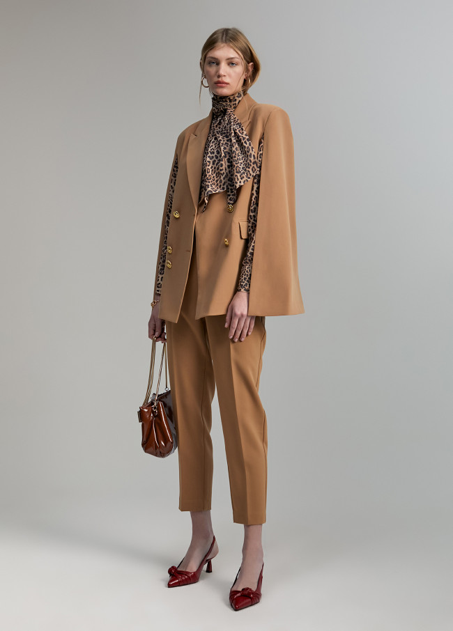Blazer Cape-Schnitt