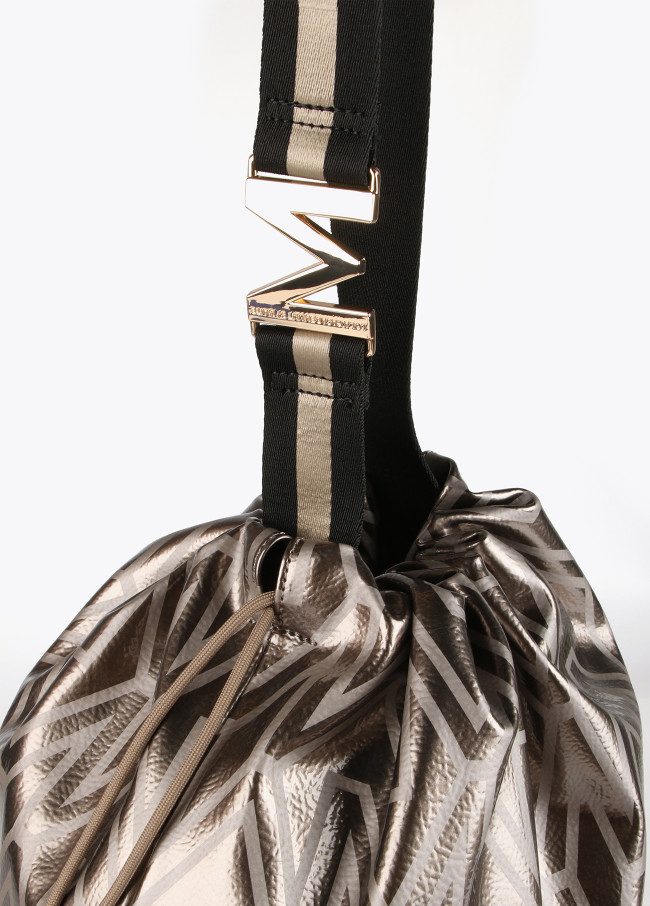 Shopper mit Monogramm