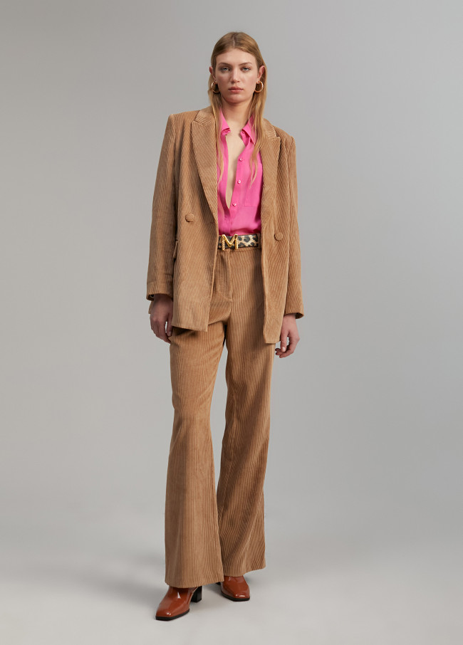 Oversize-Blazer aus Cord