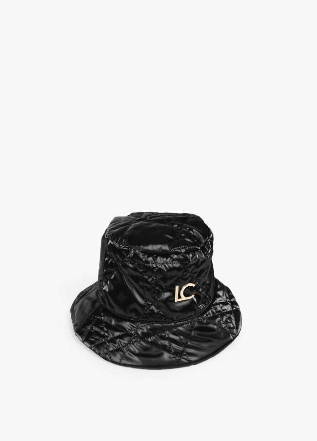 Gorro tipo bucket acolchado