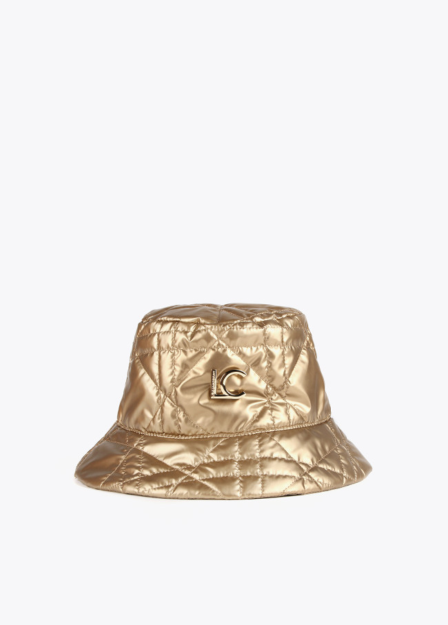 Quilted bucket hat