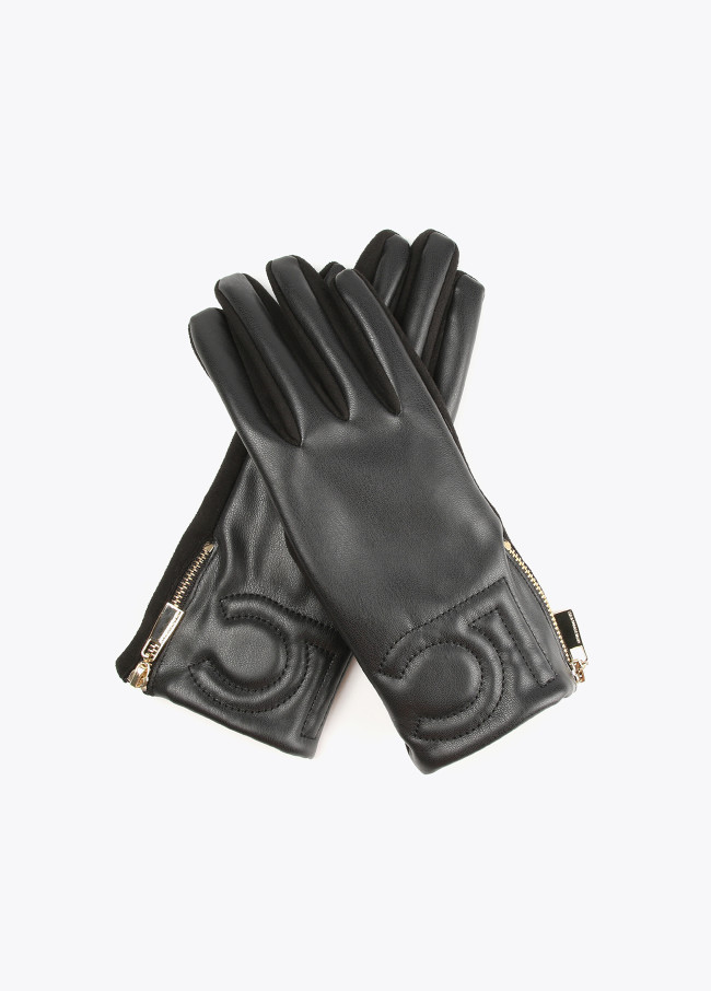 Faux leather gloves