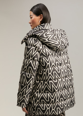 Kurzer Steppanorak mit Monogramm