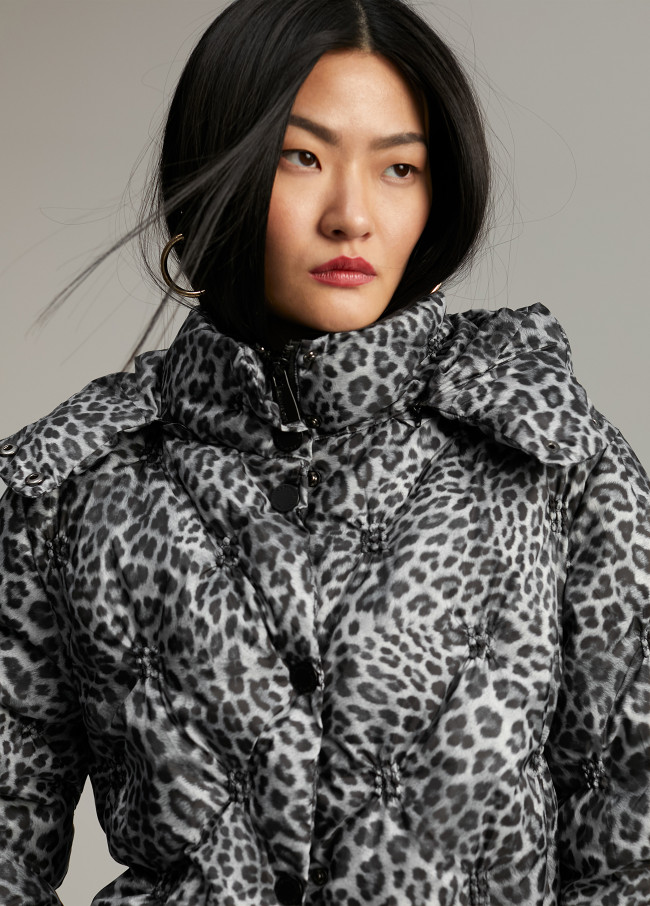 Giacca a vento imbottita con stampa animalier