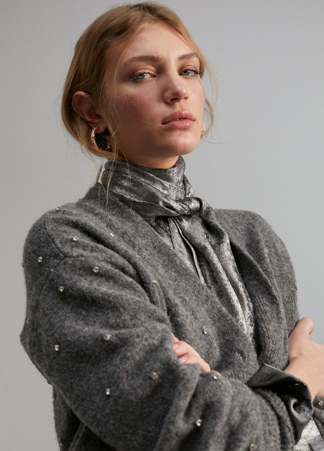 Cardigan Schmucksteine