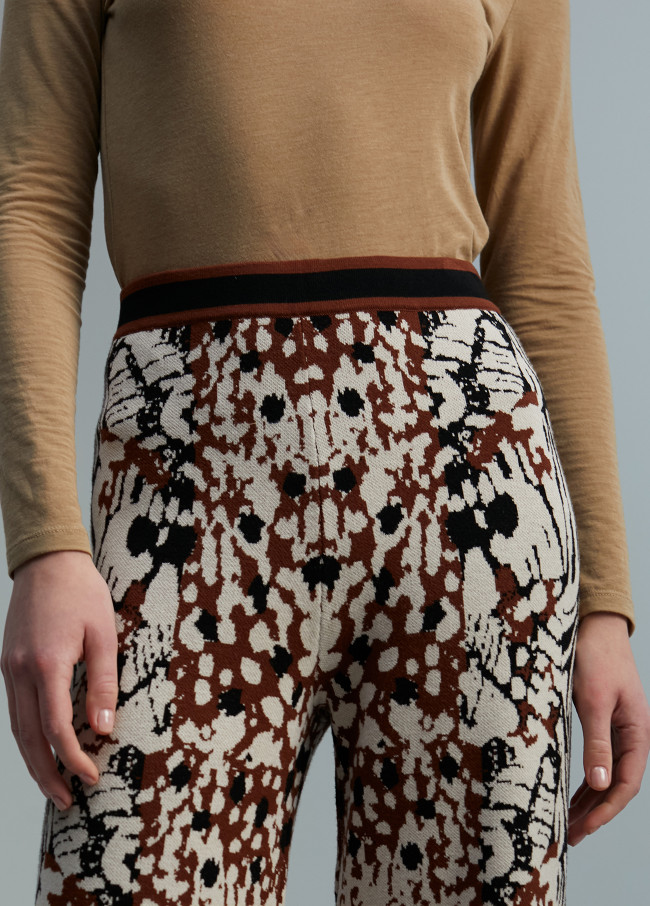 Calças de malha com animal print