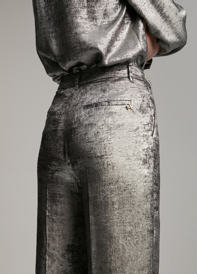 Laminated straight-leg trousers