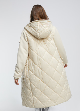 Contrast puffer coat