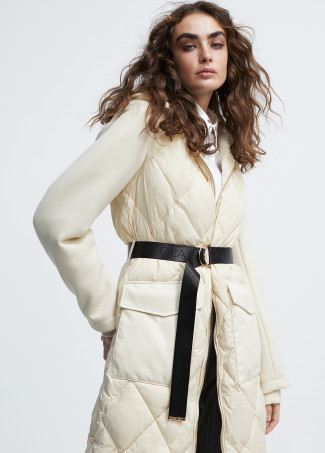 Contrast puffer coat