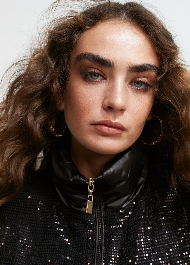 Sequinned-effect waistcoat